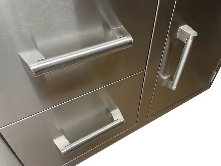 Cassetto e Anta per Mobile da  - Commercial Kitchen Grill recensione e prezzo