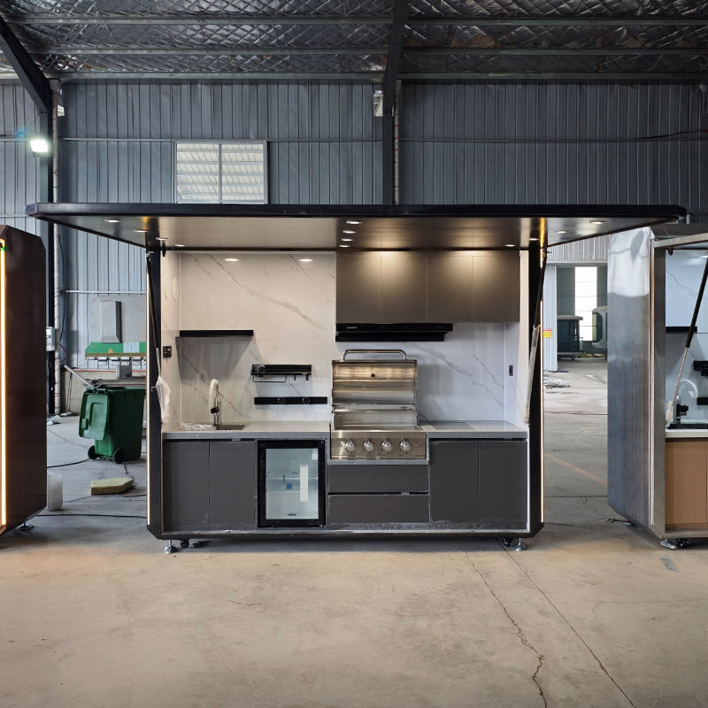 Cucina da Esterno di Grado Com - Commercial Kitchen Grill recensione e prezzo